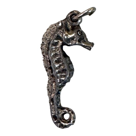 Vintage Sterling Silver Seahorse Pendant Nautical Beach Design Marine Ocean - Picture 6 of 7